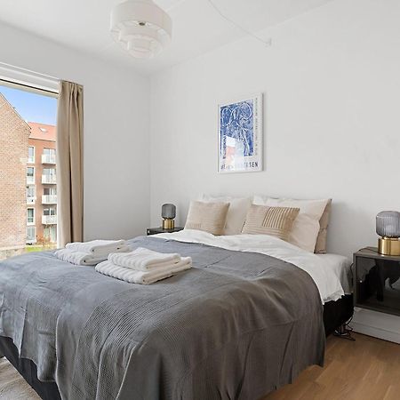 Apartamento A Stylish Getaway In Modern Surroundings Århus Exterior foto