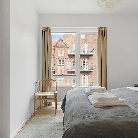 Apartamento A Stylish Getaway In Modern Surroundings Århus Exterior foto