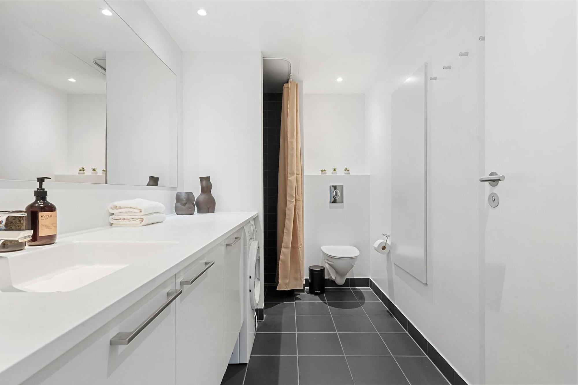 Apartamento A Stylish Getaway In Modern Surroundings Århus Exterior foto